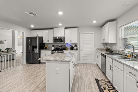 Tiny photo for 5412 N Mallows Circle, Beverly Hills, FL 34465 (MLS # OM705573)