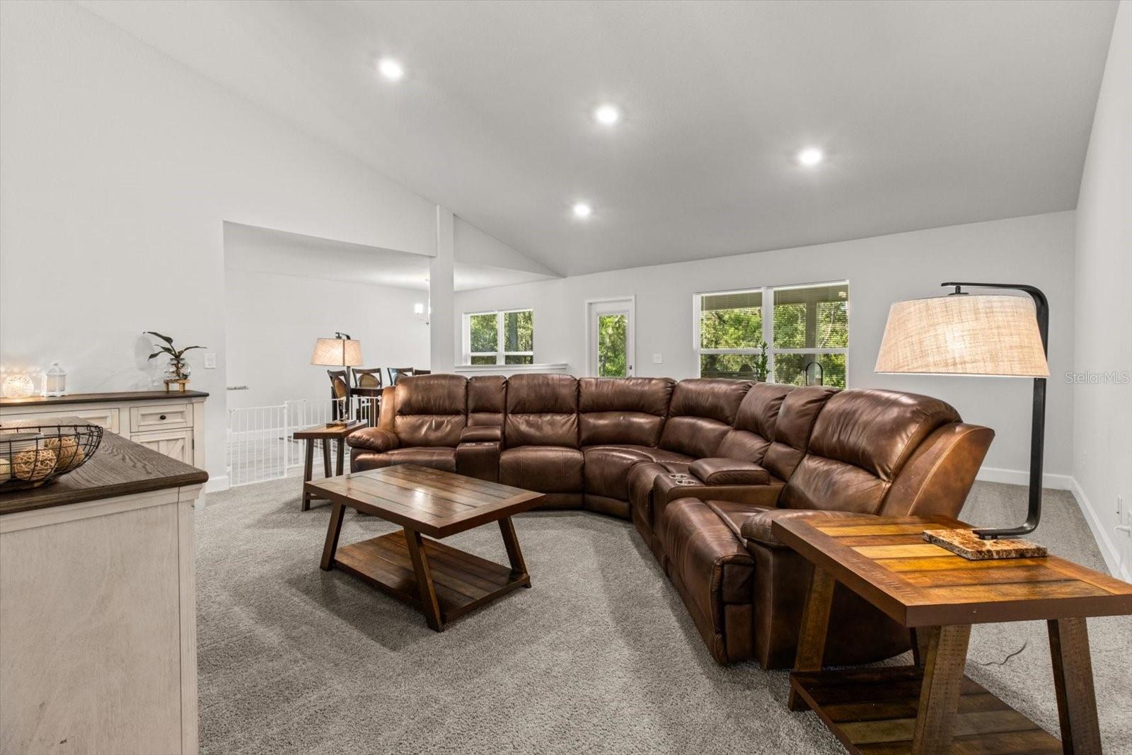 PINE RIDGE UNIT 03 - Residential
