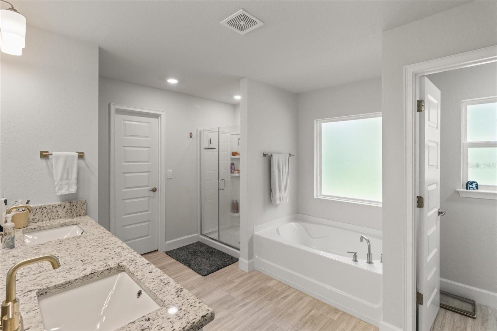 PINE RIDGE UNIT 03 - Residential