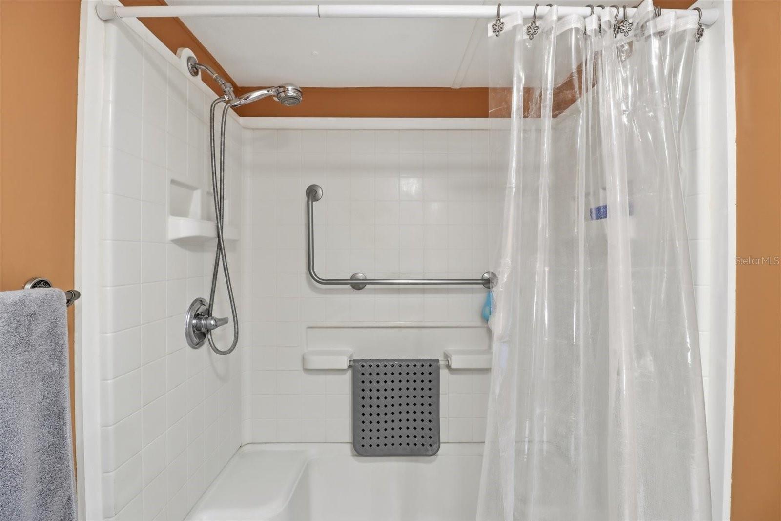 GOLDEN TERRACE ESTATES - Residential