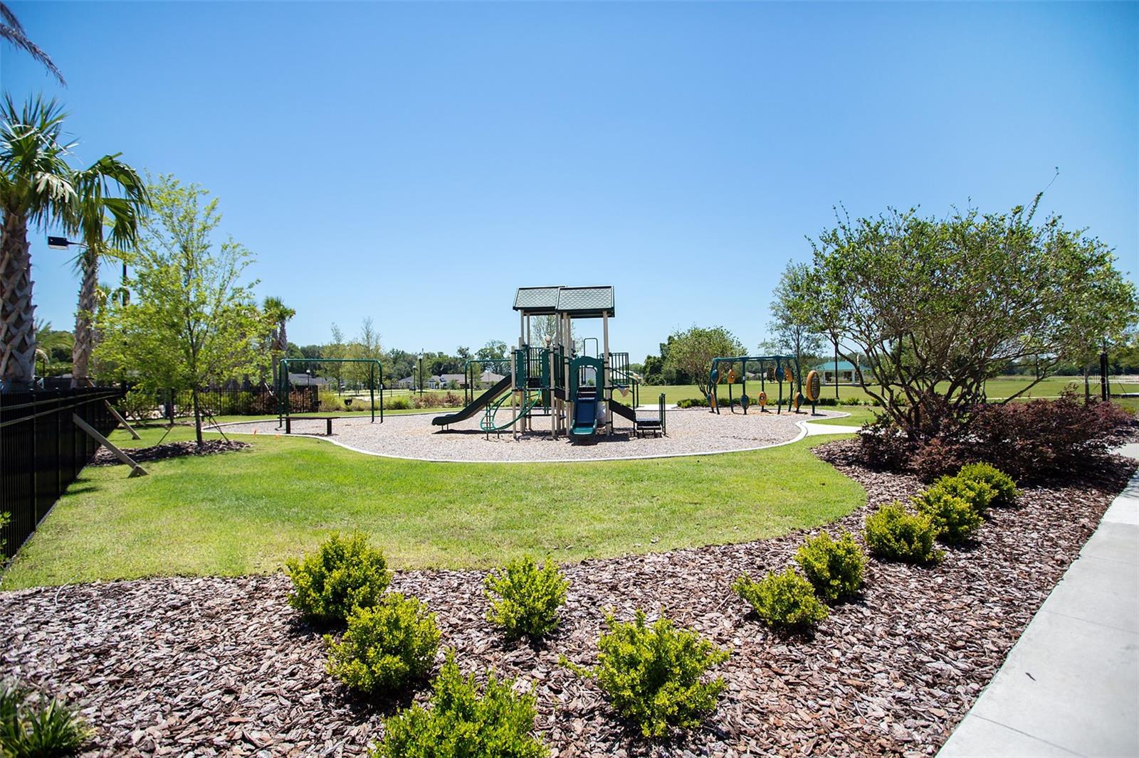 OAKMONT - Residential