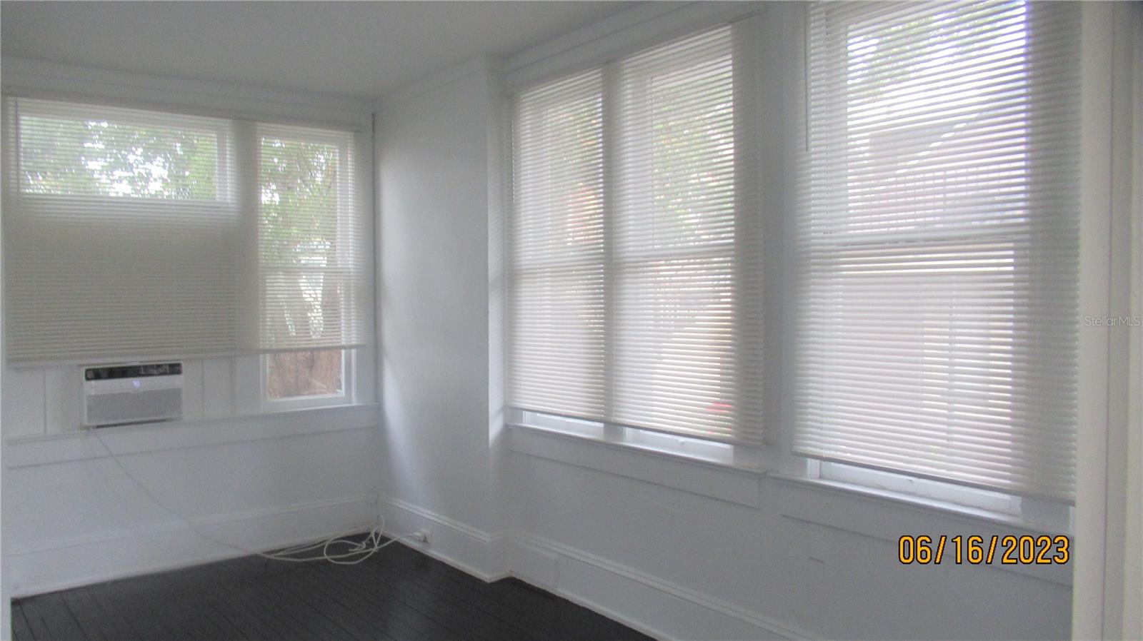 MOFFETT'S ADD BLK 4, W 50FT OF E 100FT OF N 87FT O - Residential Lease