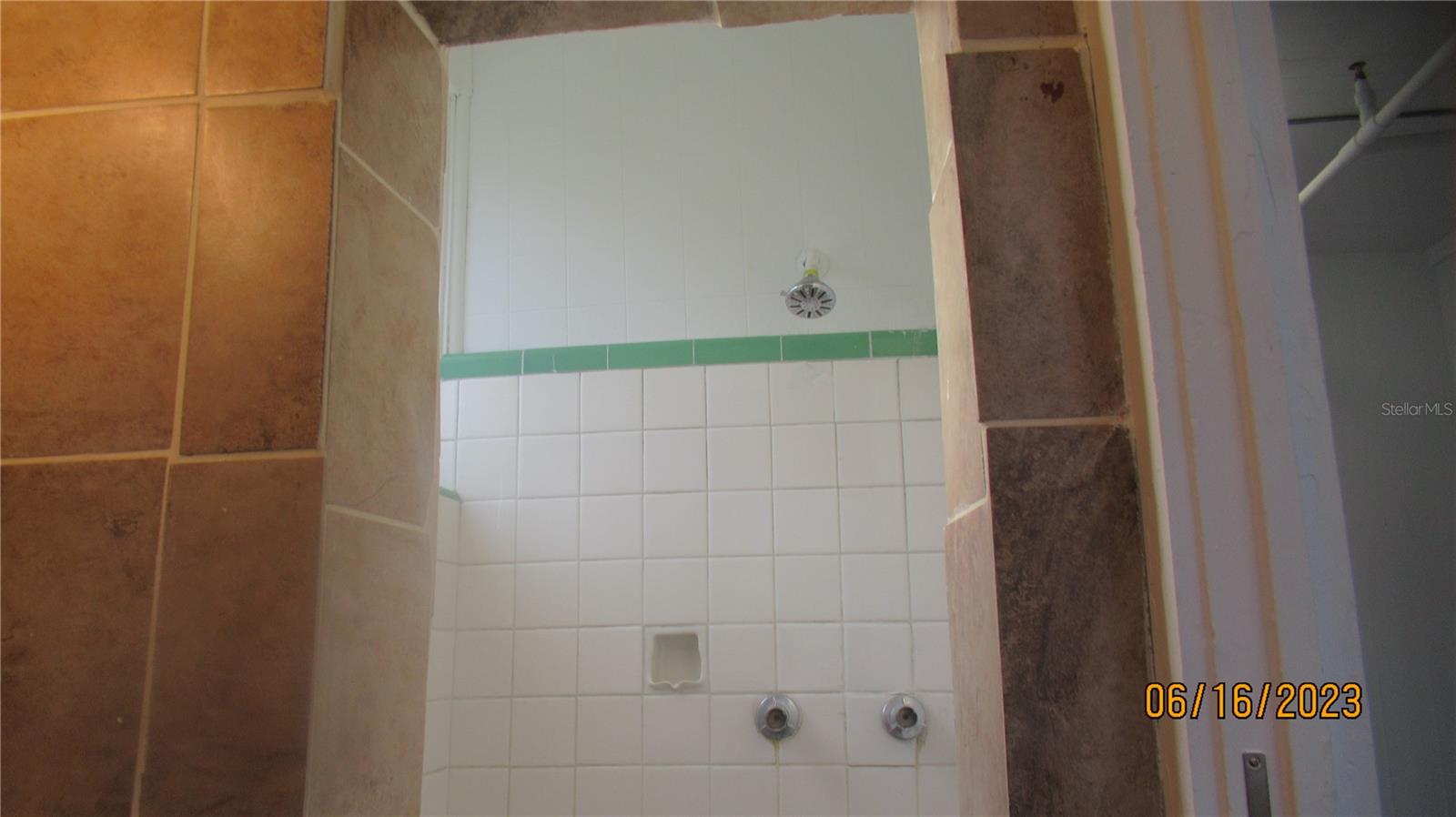 MOFFETT'S ADD BLK 4, W 50FT OF E 100FT OF N 87FT O - Residential Lease