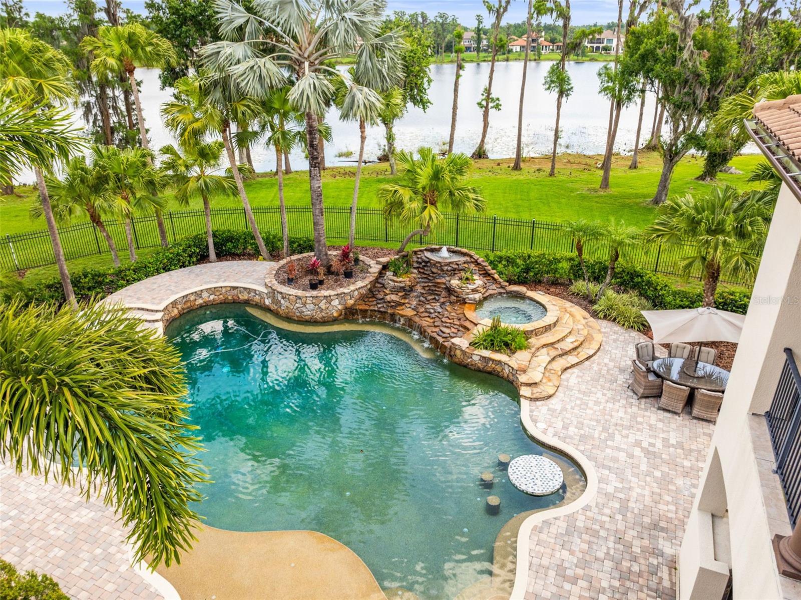 LADERA - Residential