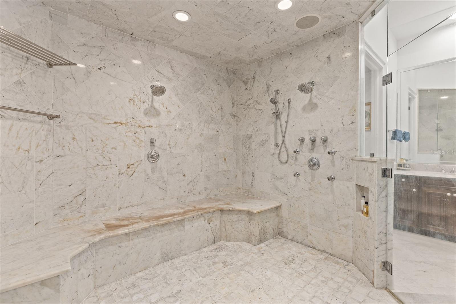 LADERA - Residential