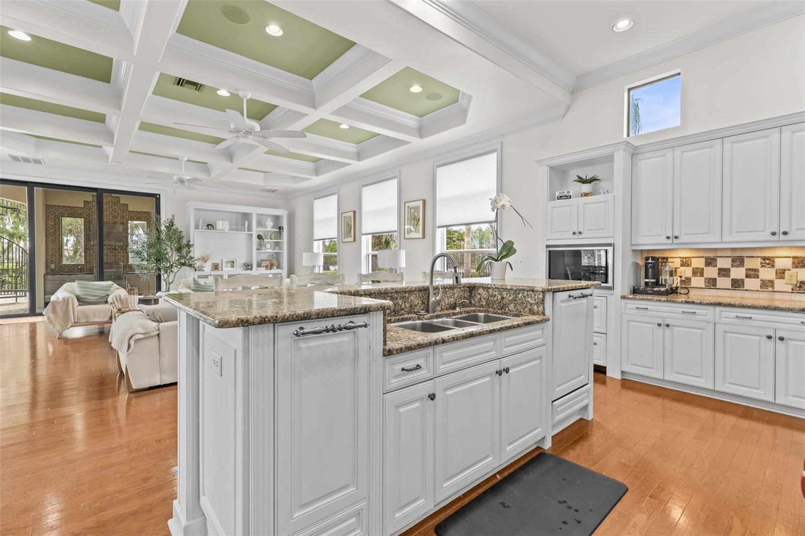 LADERA - Residential