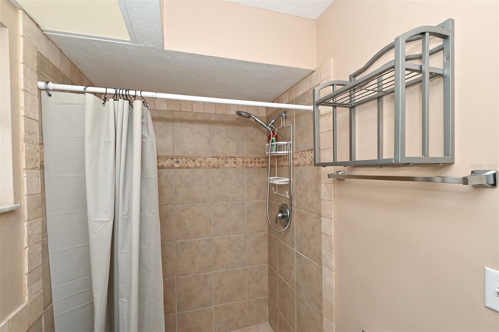 STONE CREEK - Residential