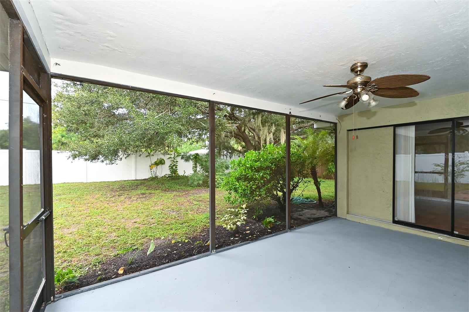 STONE CREEK - Residential