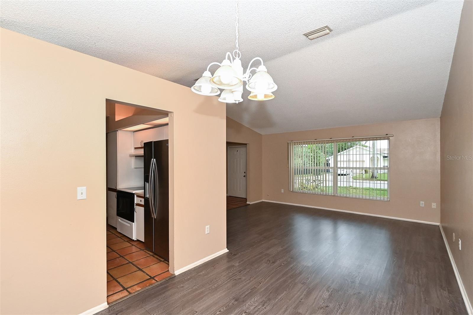 STONE CREEK - Residential