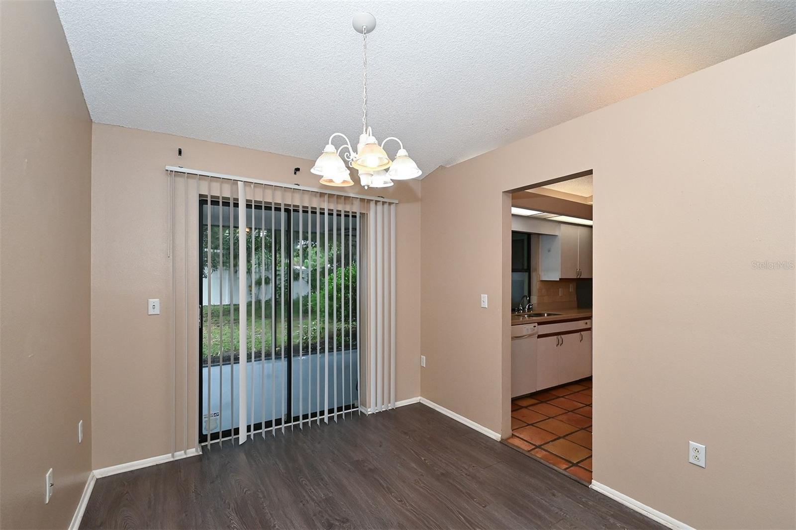 STONE CREEK - Residential