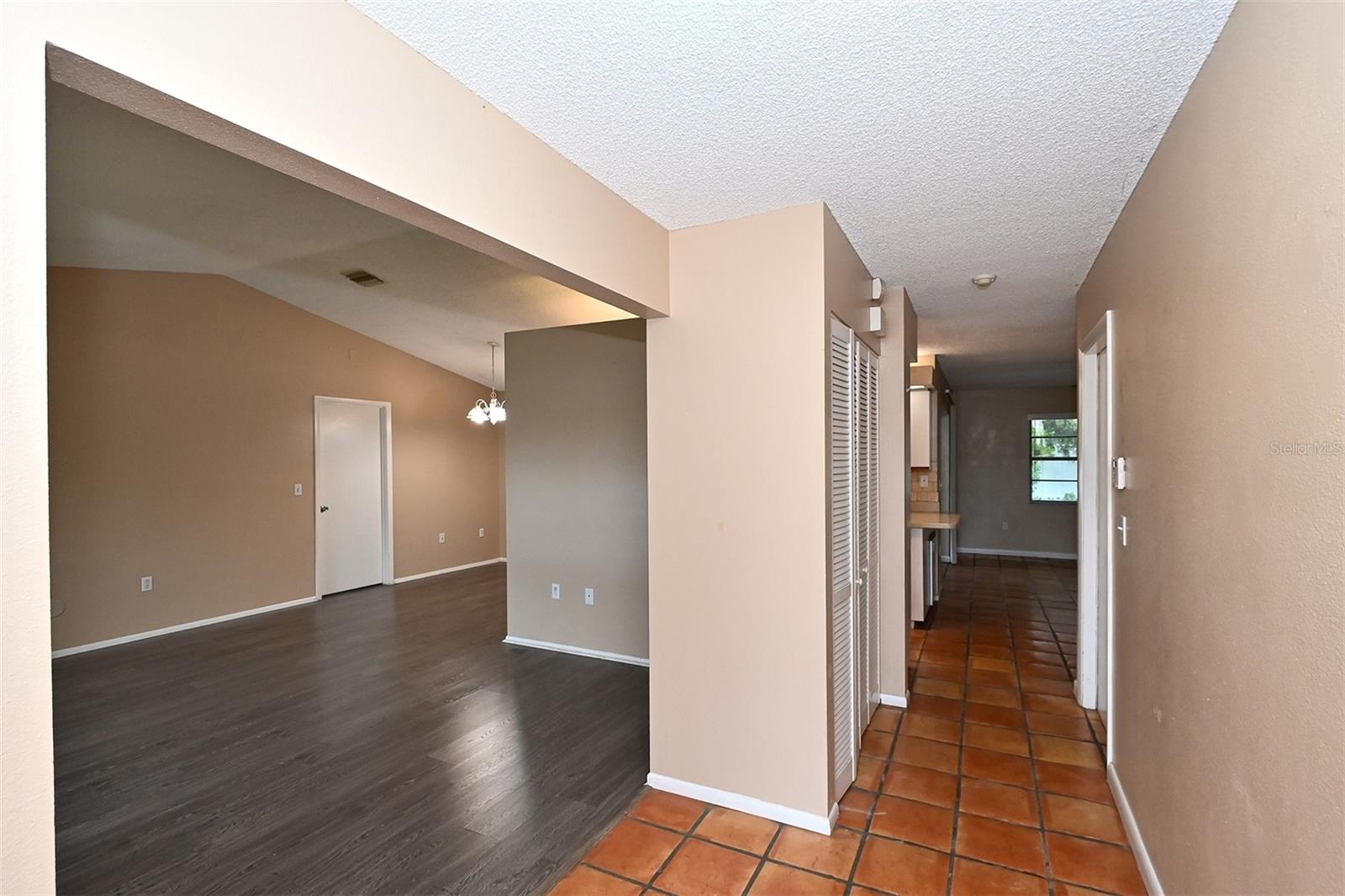 STONE CREEK - Residential