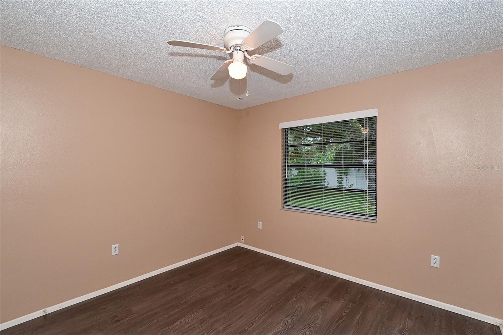 STONE CREEK - Residential