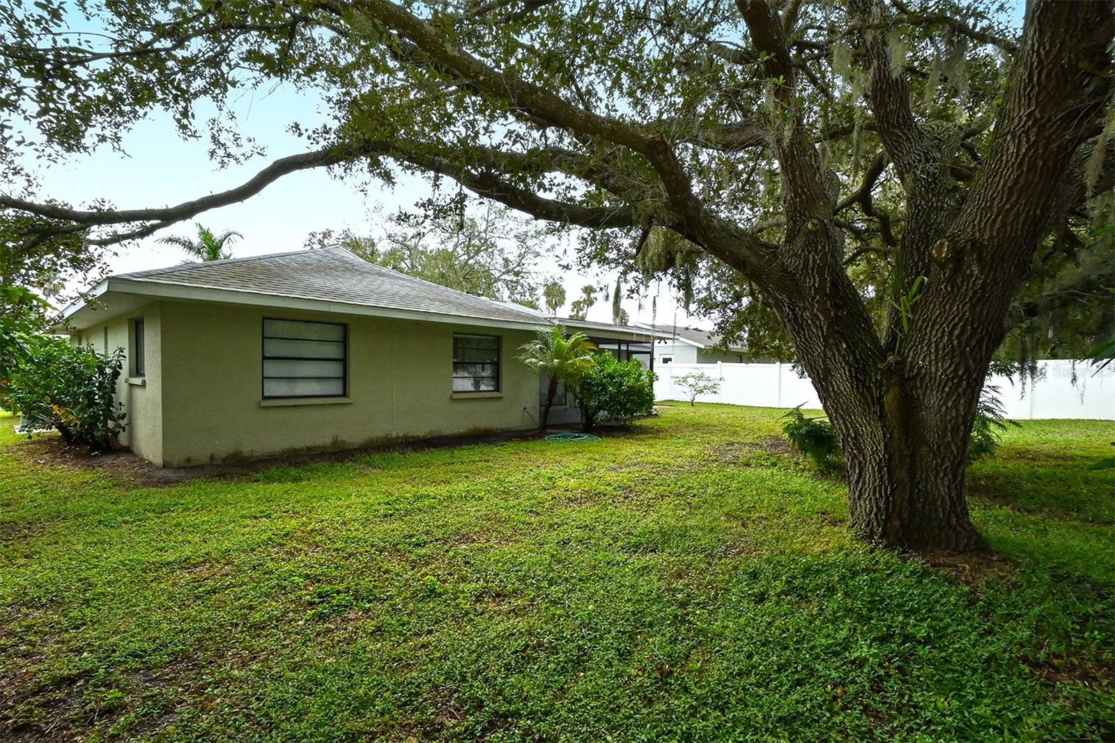STONE CREEK - Residential