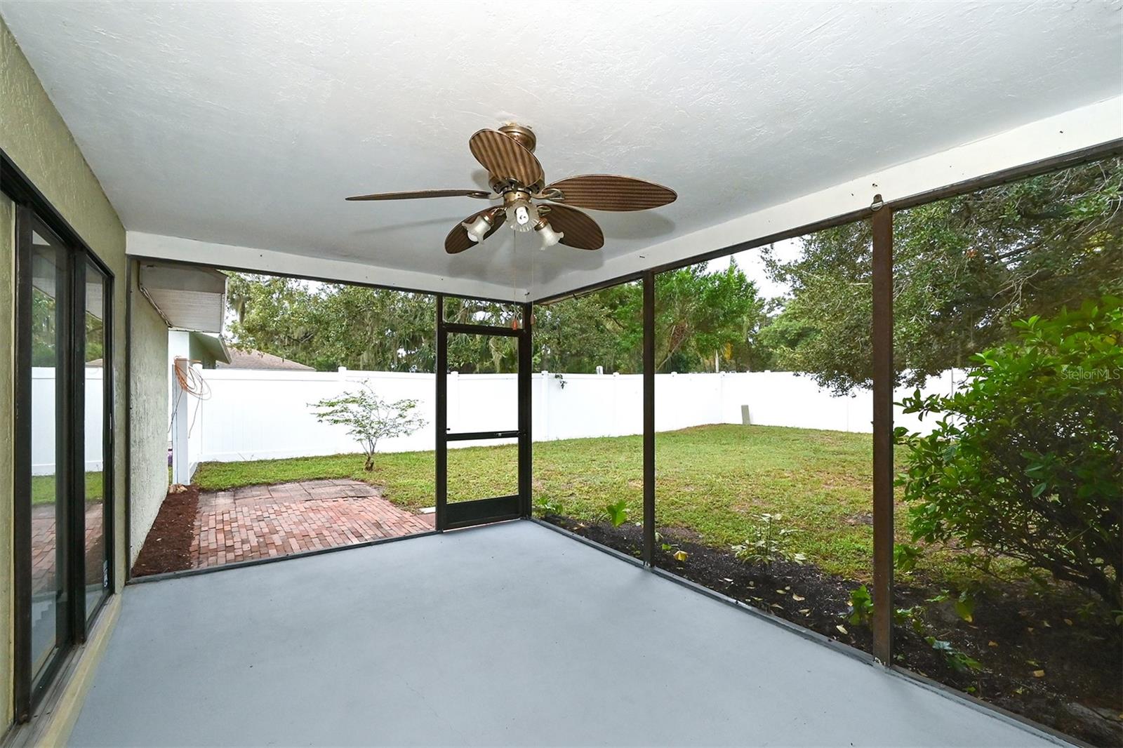 STONE CREEK - Residential