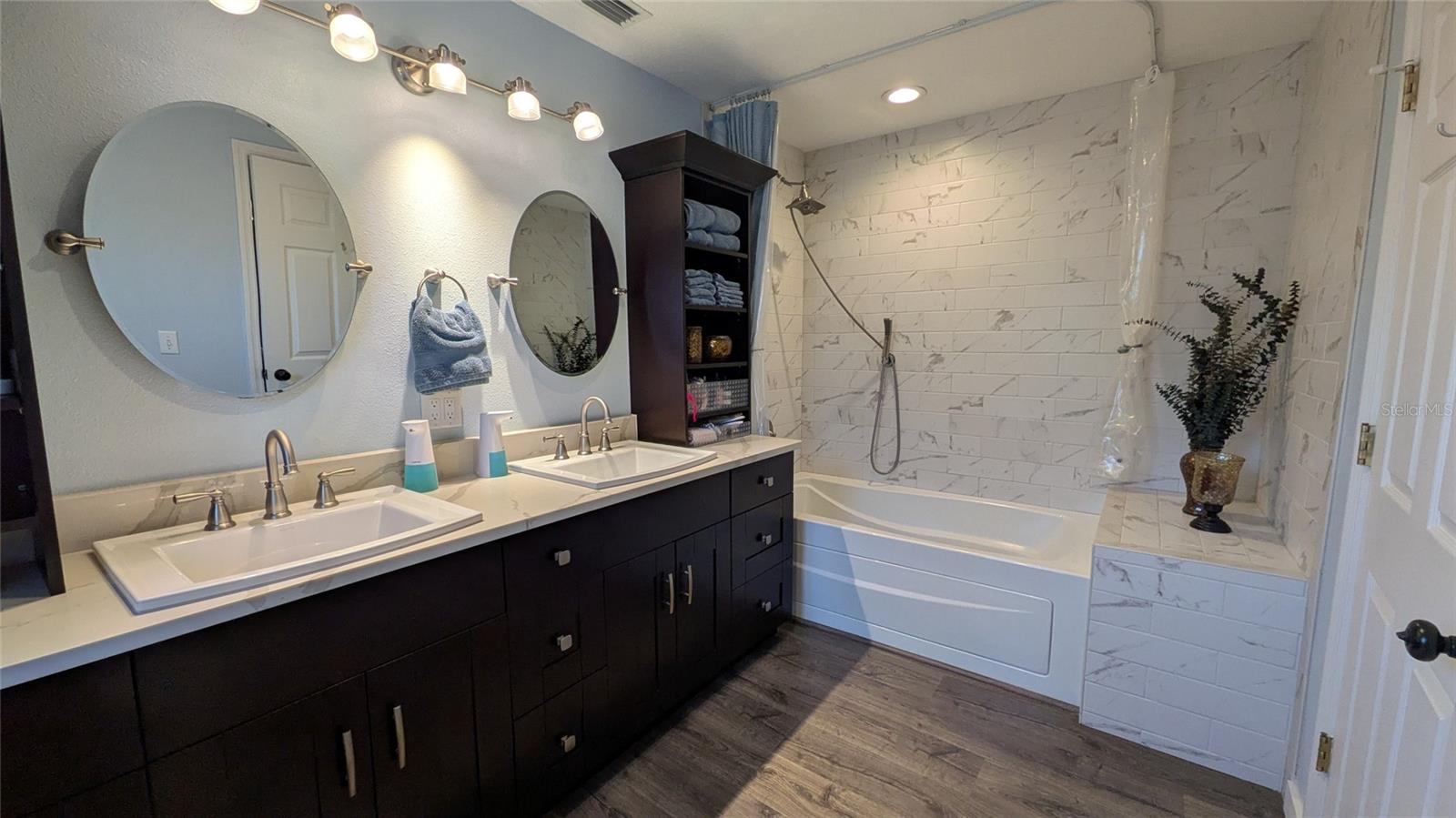 HERITAGE SPGS VILLAGE 02 - Residential