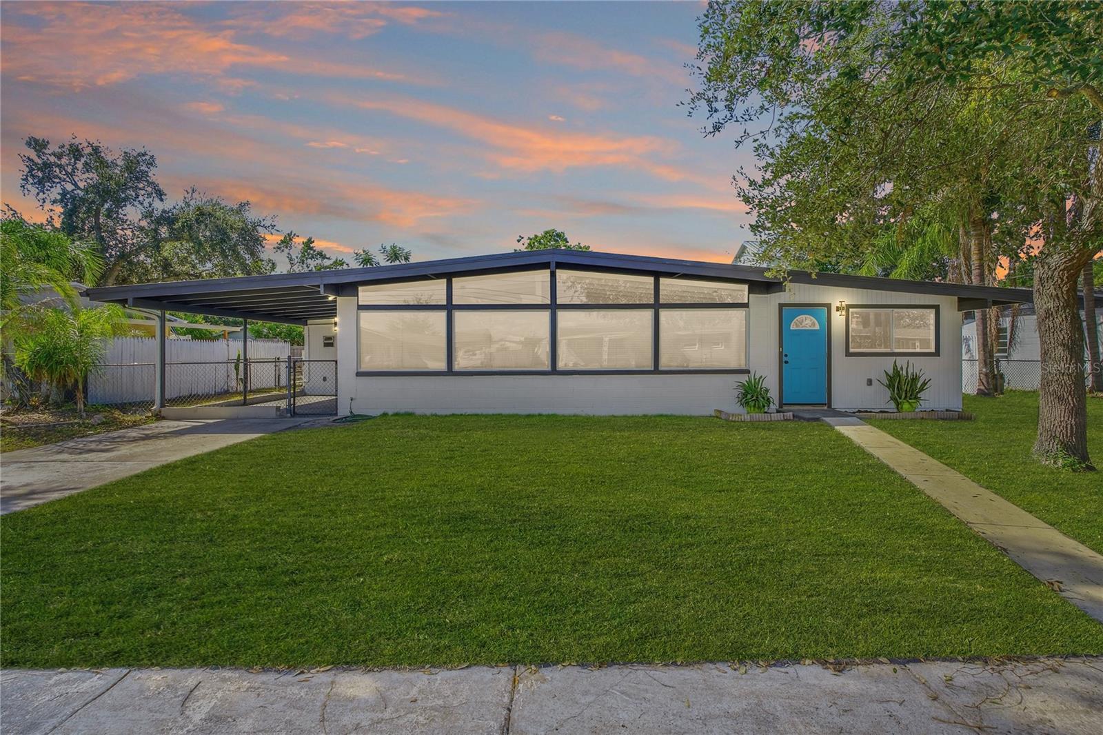 316 COUNTRY CLUB DRIVE