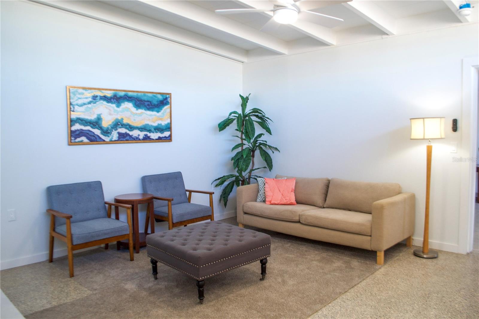 316 COUNTRY CLUB DRIVE