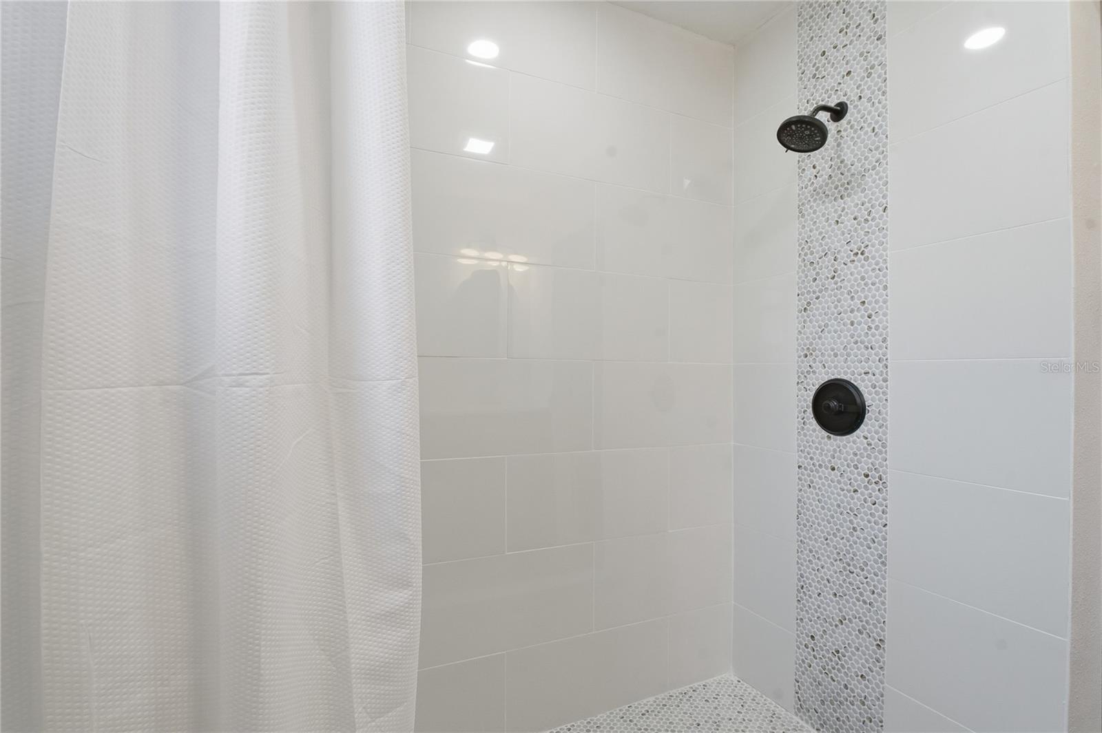 OLDSMAR COUNTRY CLUB ESTATES SEC 3 - Residential