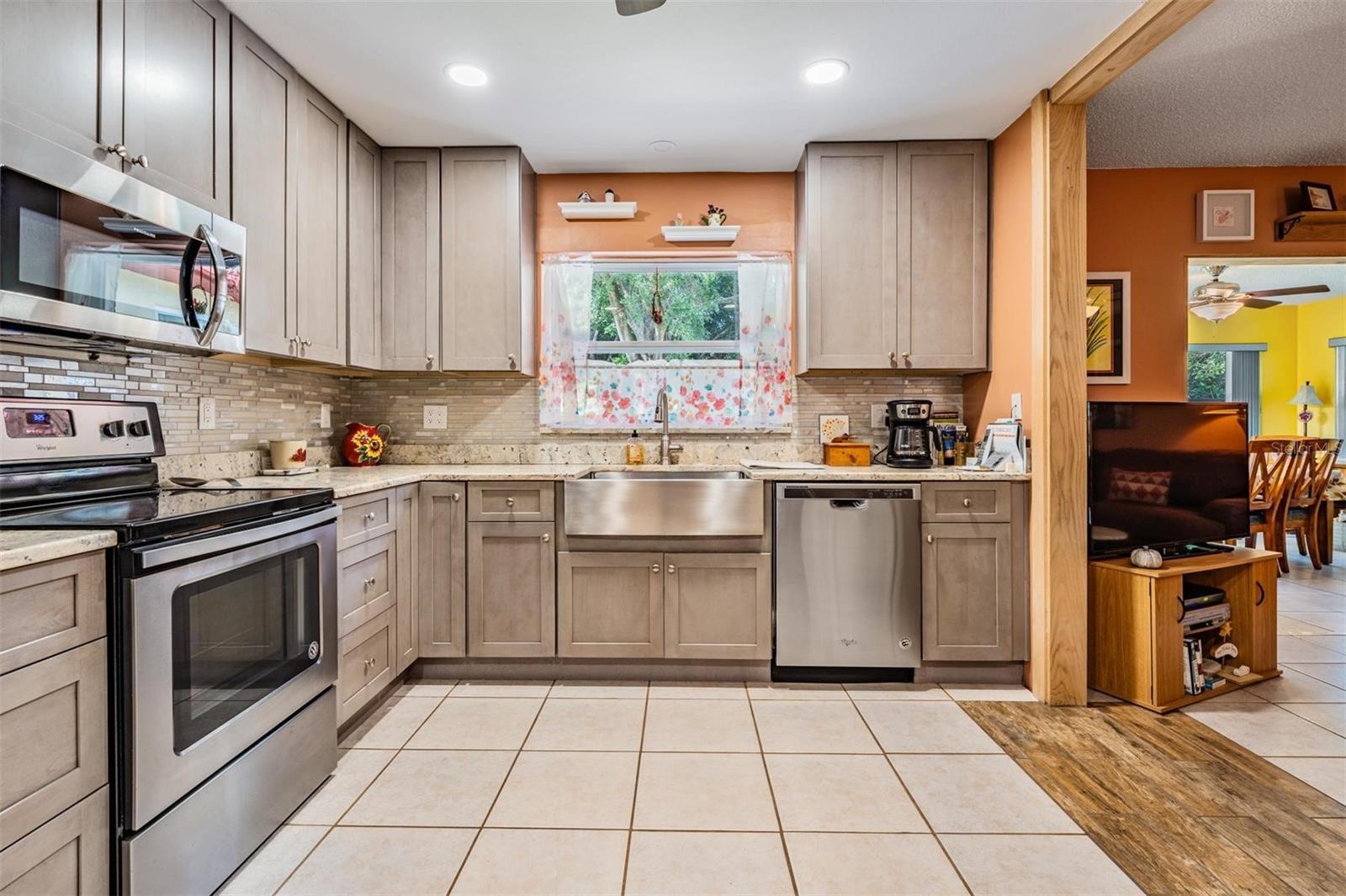 HIGHLAND LAKES - Residential