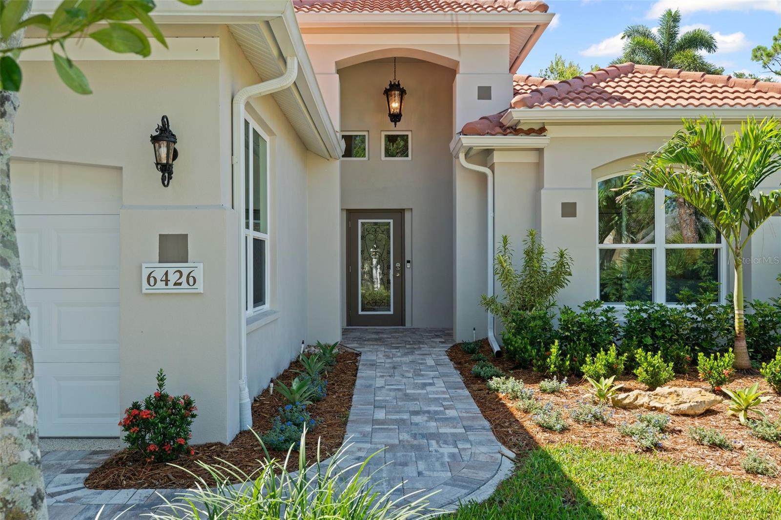 6426 ADDINGTON PLACE