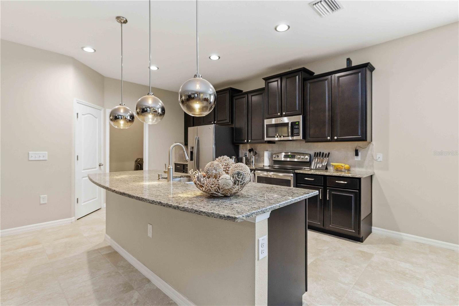 DEL TIERRA PH I - Residential