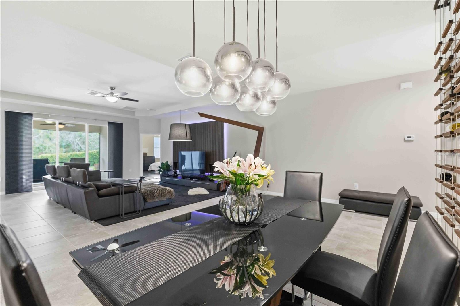 DEL TIERRA PH I - Residential