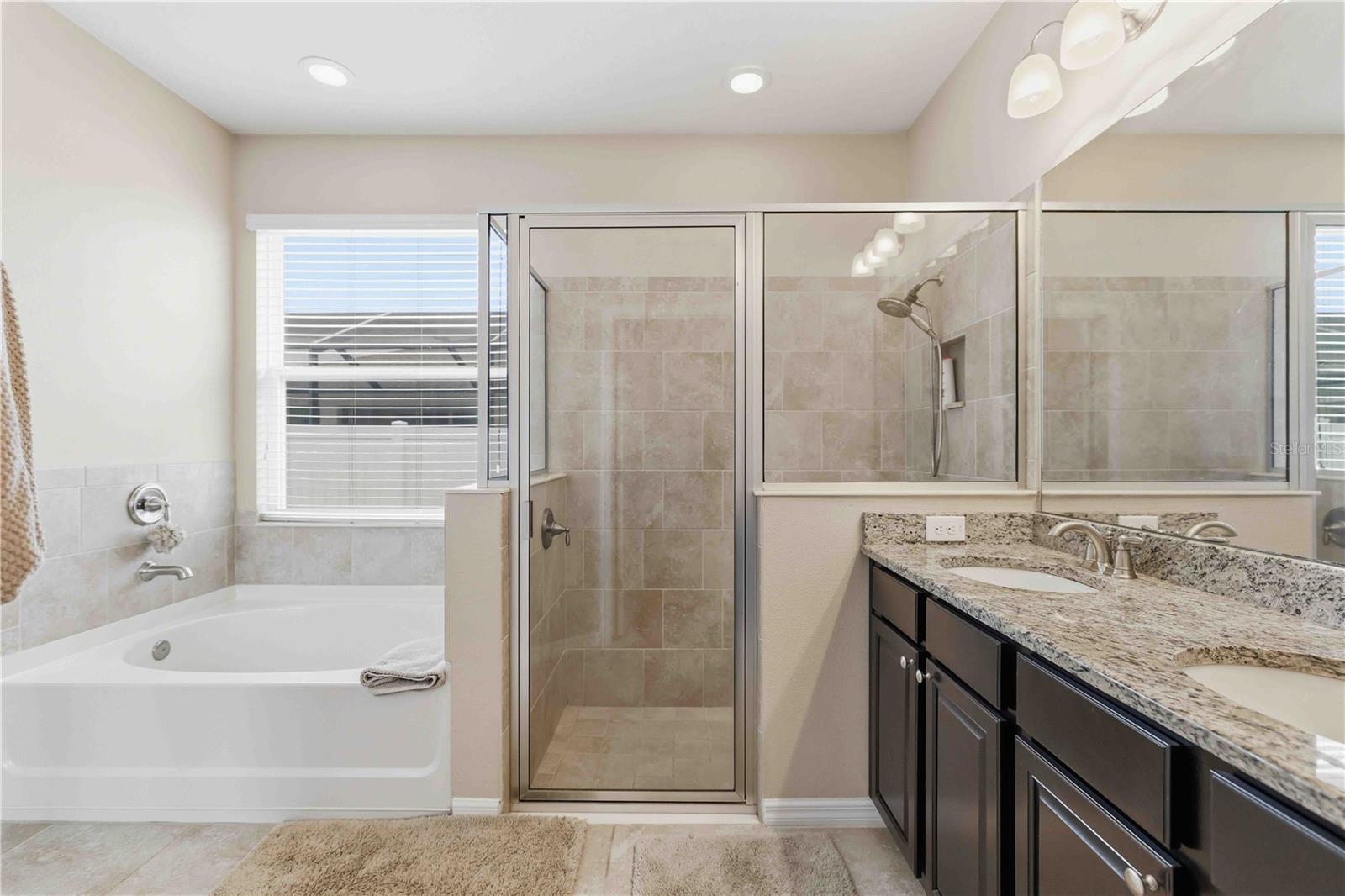 DEL TIERRA PH I - Residential