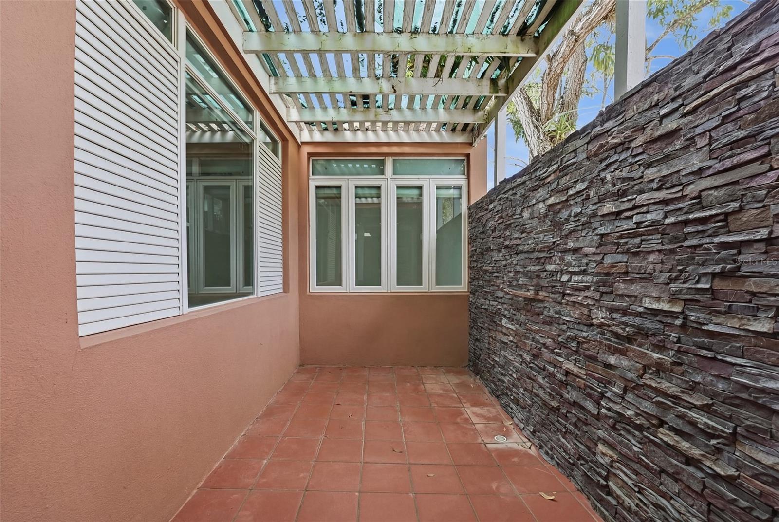 DORADO BEACH EAST - Residential