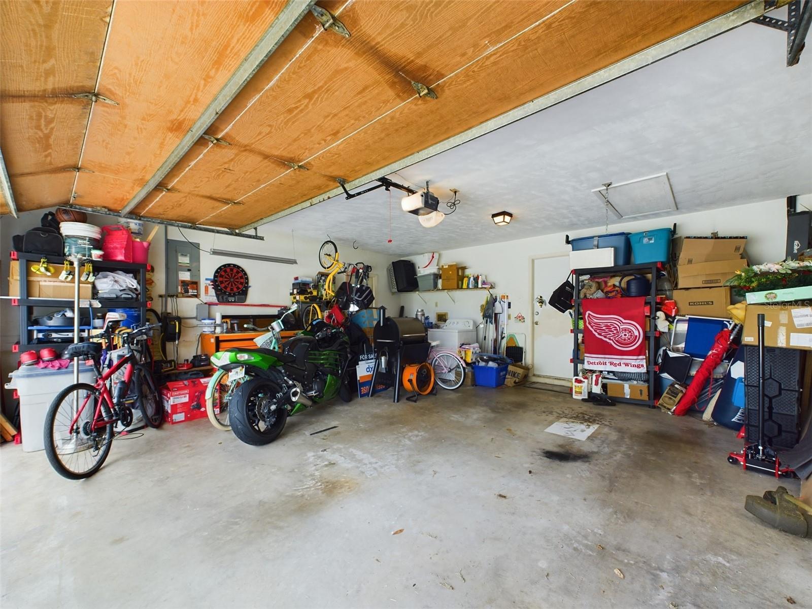 DEERWOOD REP BLK 20 PINE LAKES GOLF COURSE - Residential