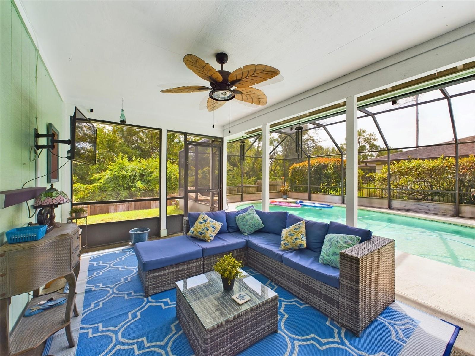 DEERWOOD REP BLK 20 PINE LAKES GOLF COURSE - Residential