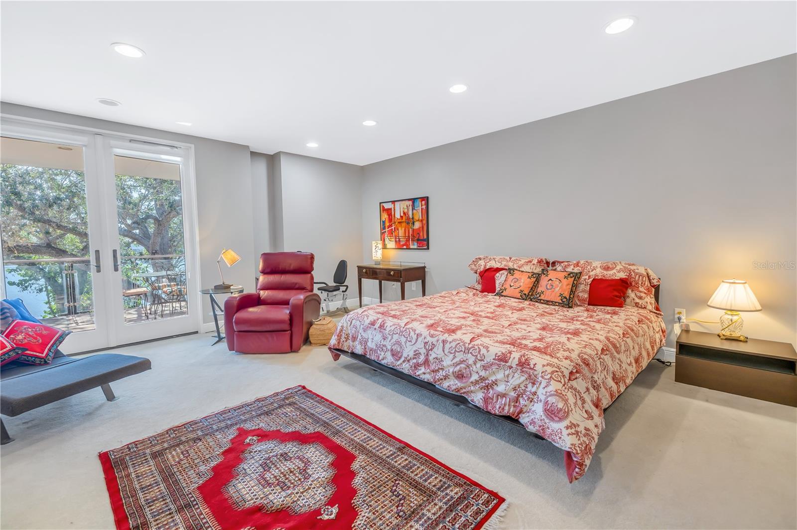 SNELL ISLE SHORES - Residential Lease