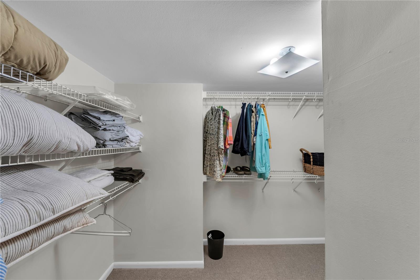 CARROLLWOOD VILLAGE ROLLING GR - Residential