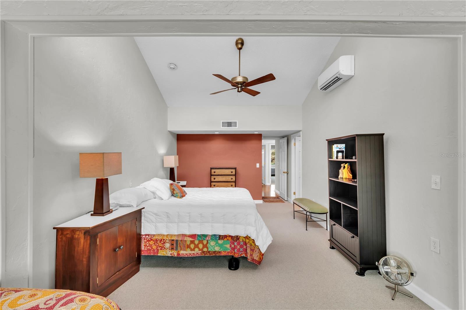 CARROLLWOOD VILLAGE ROLLING GR - Residential