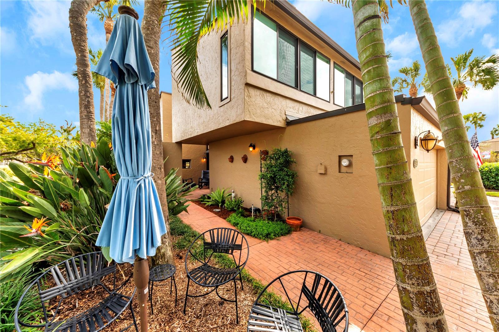 CARROLLWOOD VILLAGE ROLLING GR - Residential