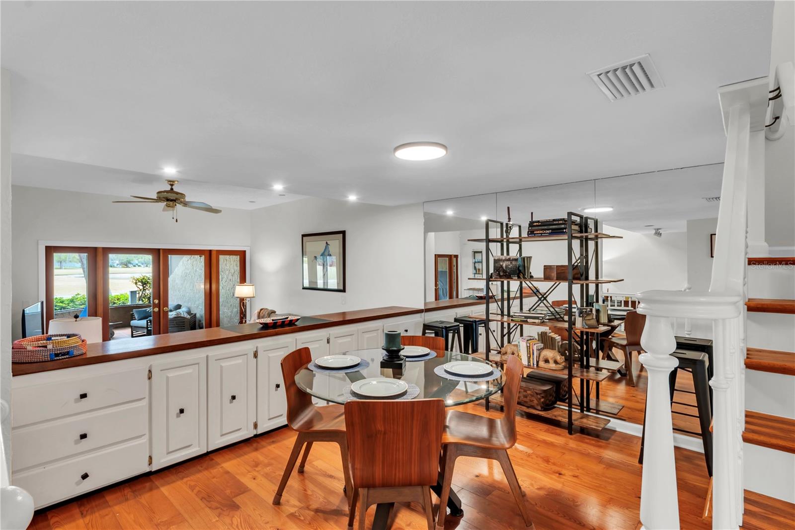 CARROLLWOOD VILLAGE ROLLING GR - Residential