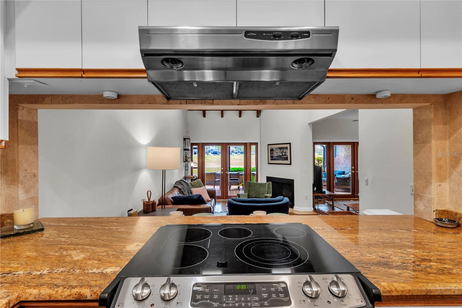 CARROLLWOOD VILLAGE ROLLING GR - Residential