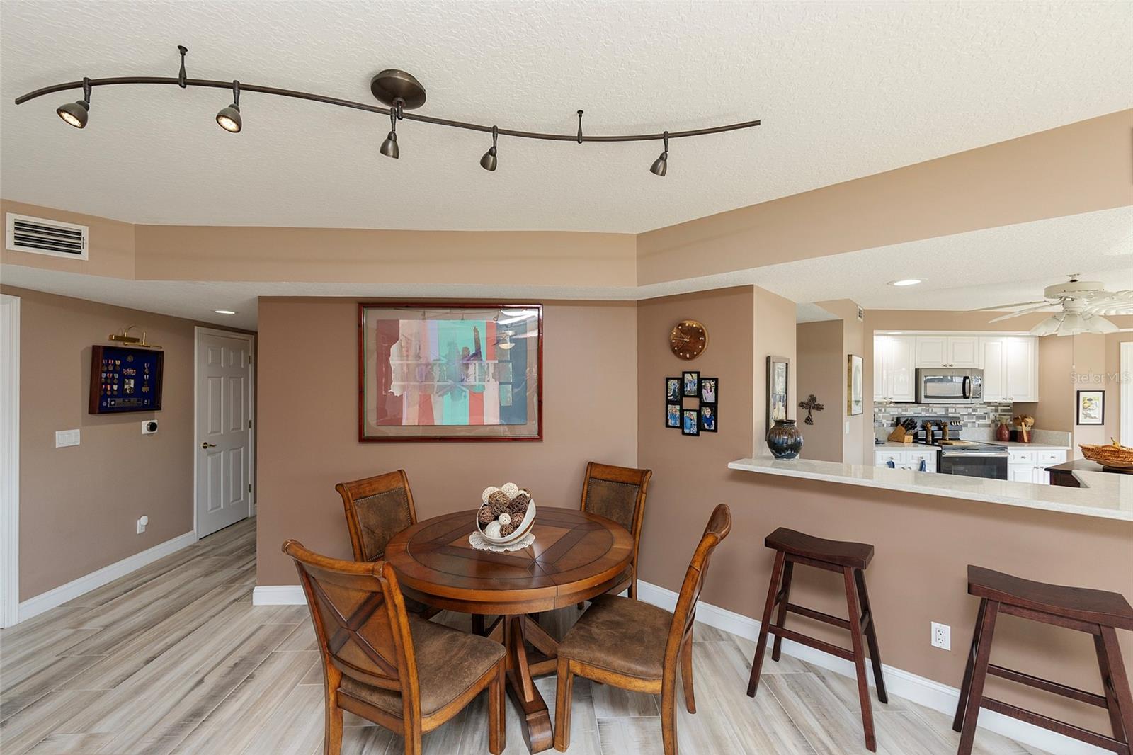 HARBOUR VILLAGE CONDO - Residential