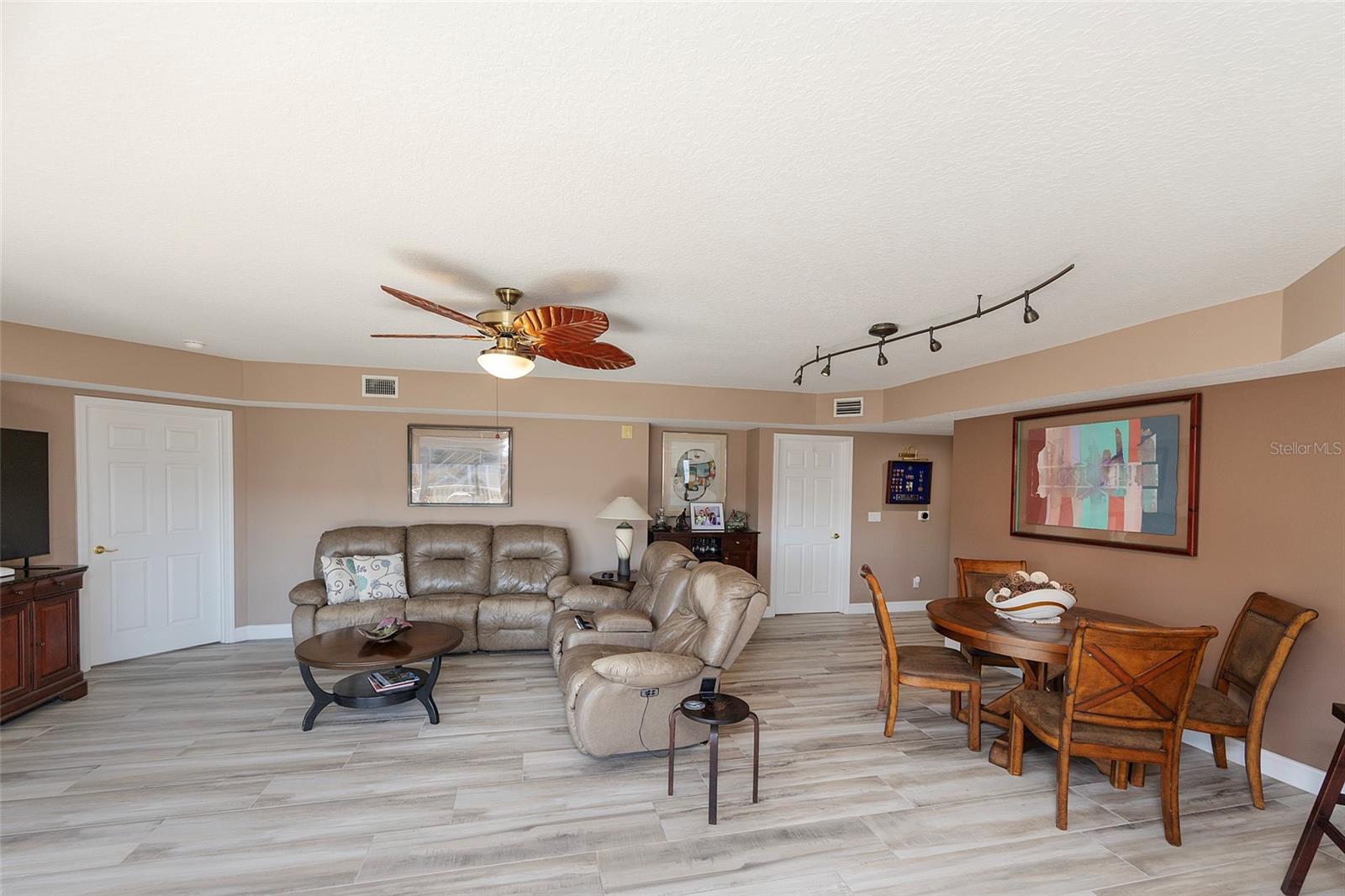 HARBOUR VILLAGE CONDO - Residential