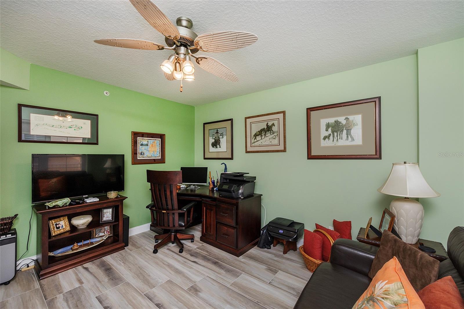 HARBOUR VILLAGE CONDO - Residential