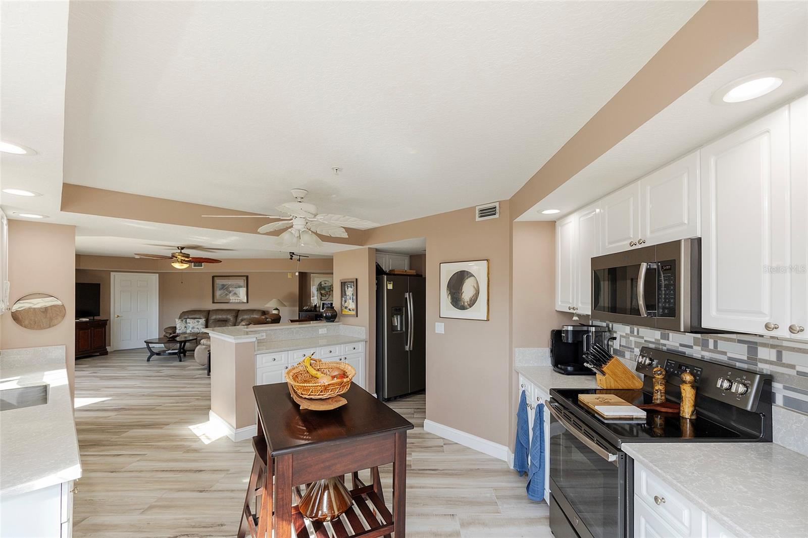 HARBOUR VILLAGE CONDO - Residential