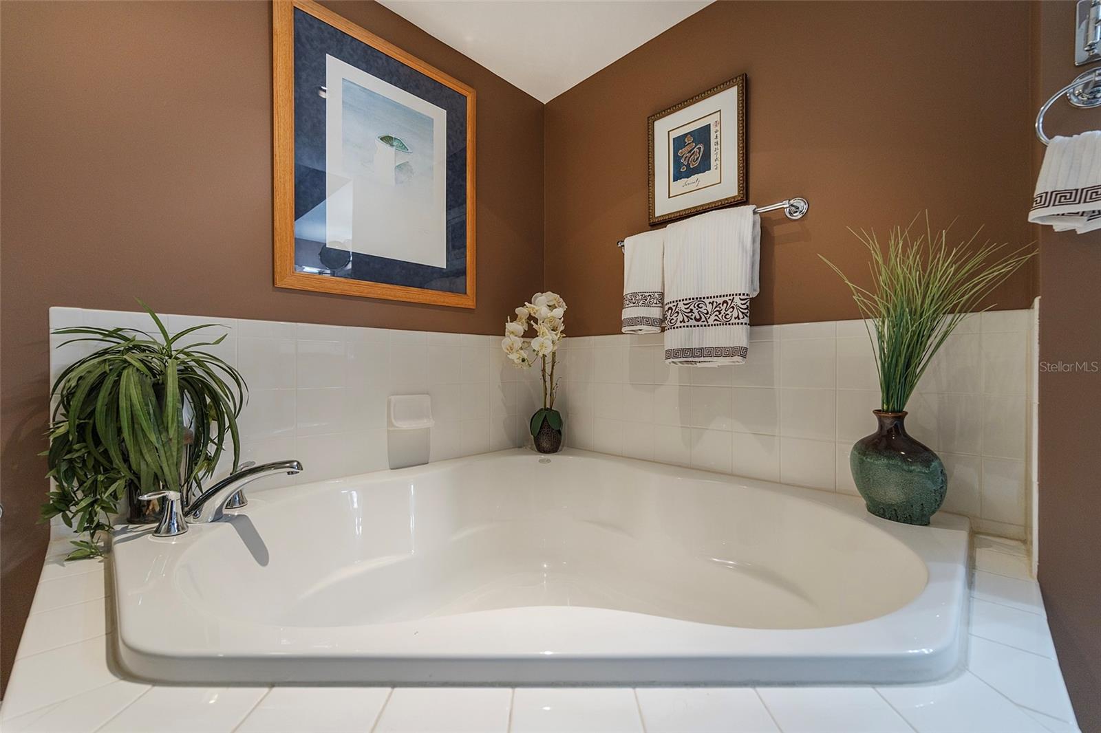 HARBOUR VILLAGE CONDO - Residential