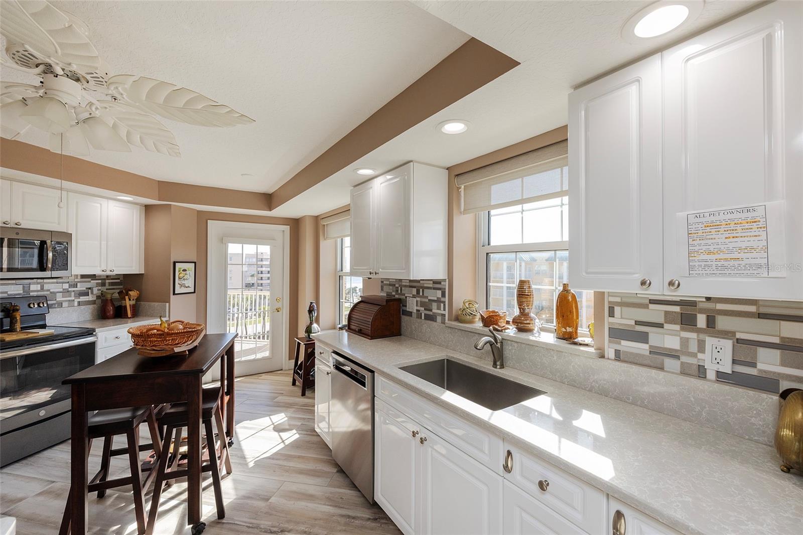 HARBOUR VILLAGE CONDO - Residential