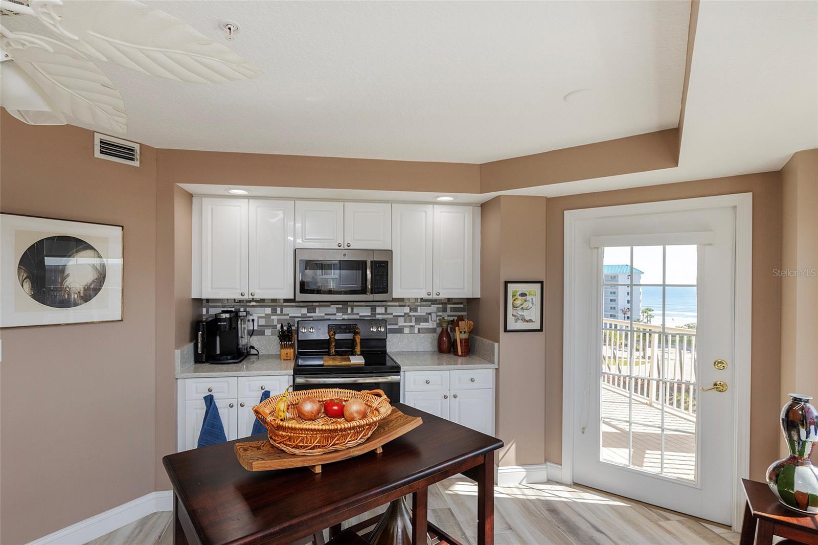 HARBOUR VILLAGE CONDO - Residential