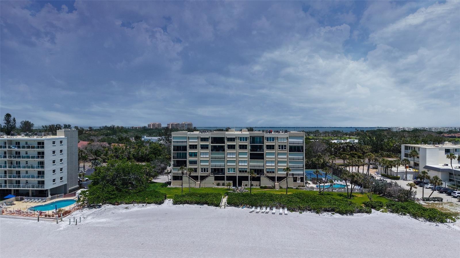 2675 GULF OF MEXICO DRIVE 404