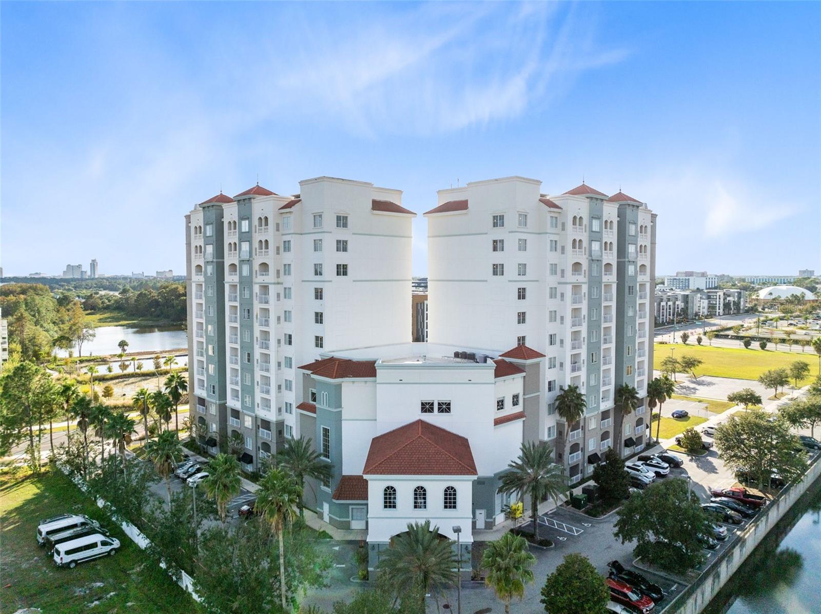 POINT ORLANDO RESIDENCE CONDO - Residential