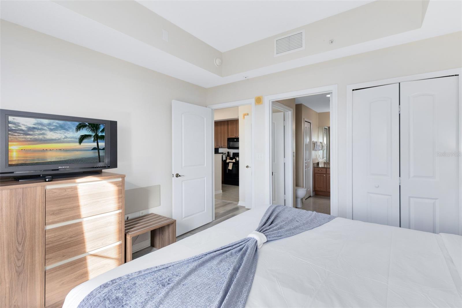 POINT ORLANDO RESIDENCE CONDO - Residential