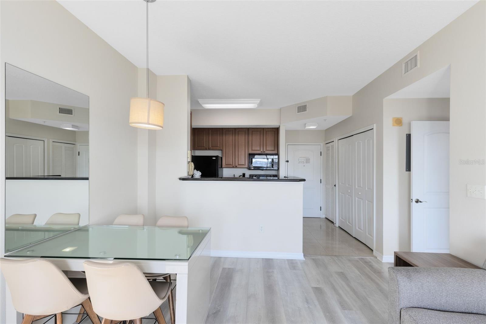 POINT ORLANDO RESIDENCE CONDO - Residential