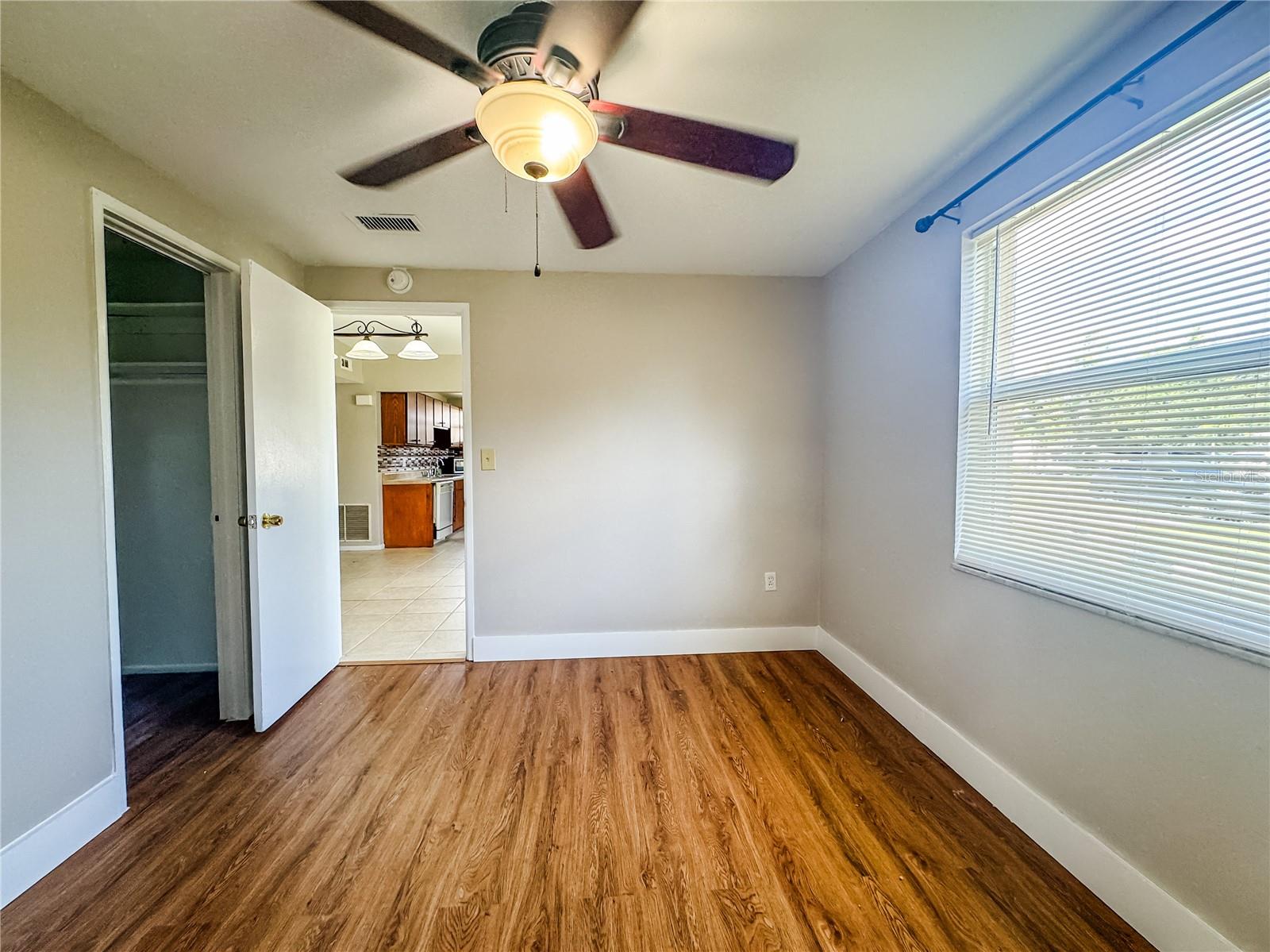 CRESTRIDGE 6TH ADD - Residential Lease
