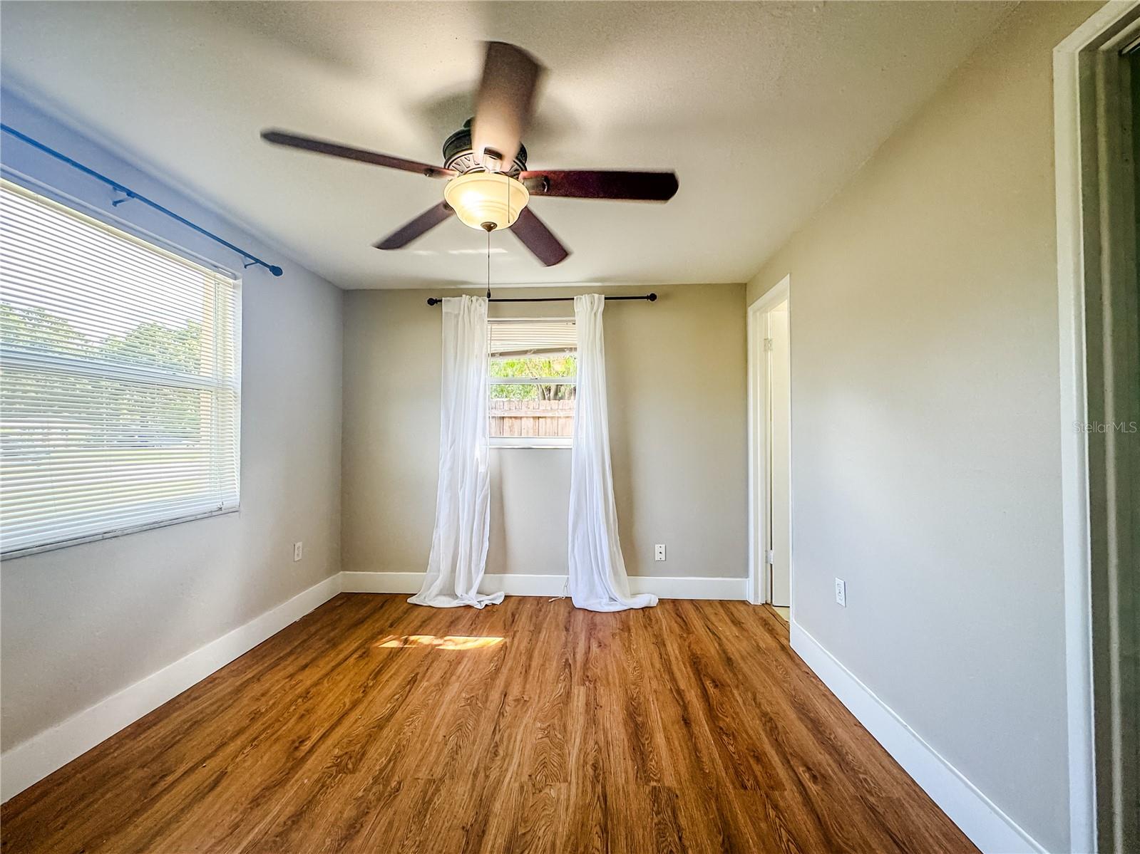 CRESTRIDGE 6TH ADD - Residential Lease