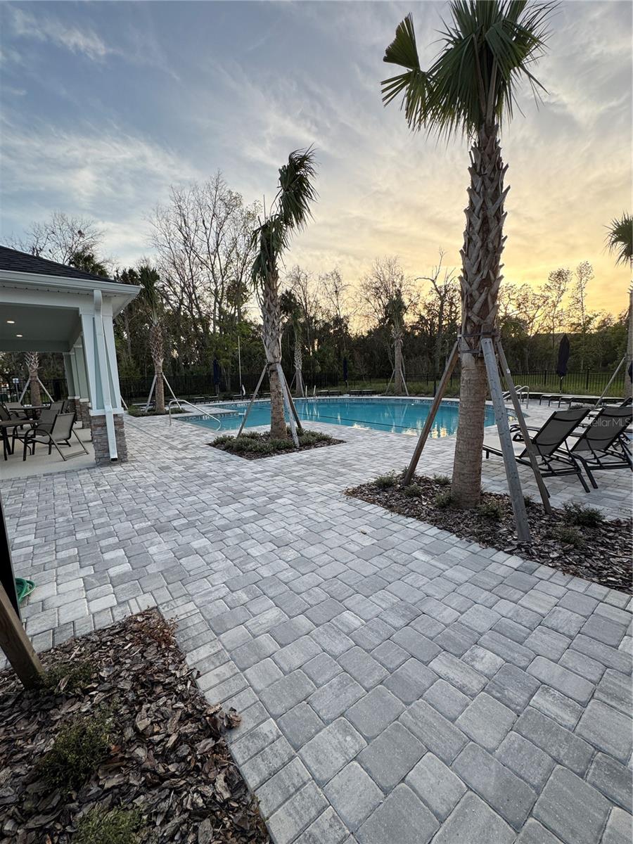 HICKORY GROVE - Residential Lease